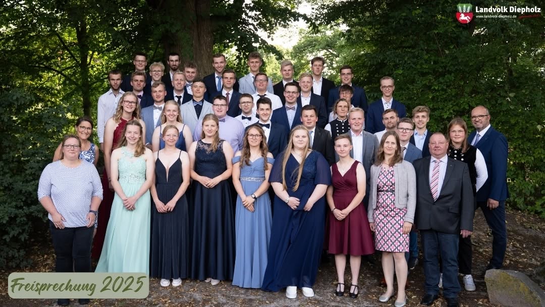 Freisprechung 2025 🌾 Am Donnerstag feierten die Auszubildenden der BBZ Jürgen Ulderup aus Sulingen ihre Freisprechung i…