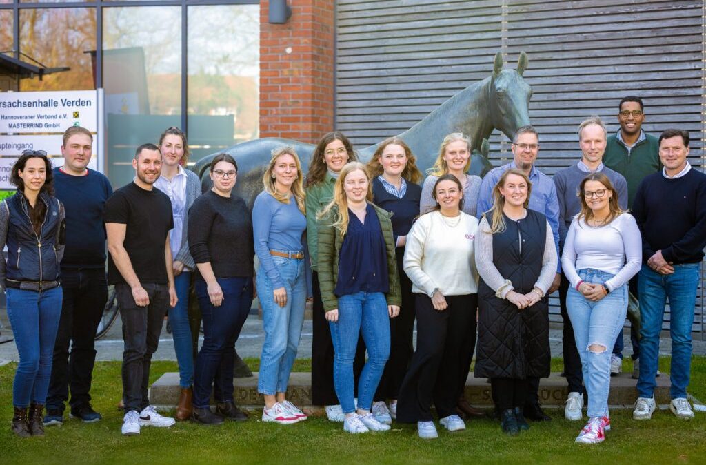 Pferdezüchter geben Wissen an junge Generation weiter