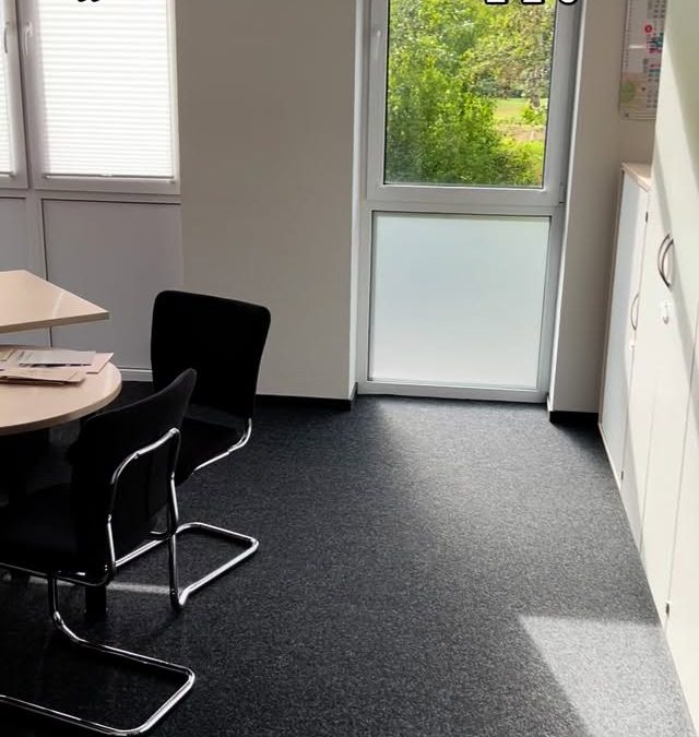 Mais statt Malediven 🏖️ 🌽 Jeder kennt diese Kollegen oder Freunde, die sich extra Urlaub nehmen um Mais zu fahren… Bis…