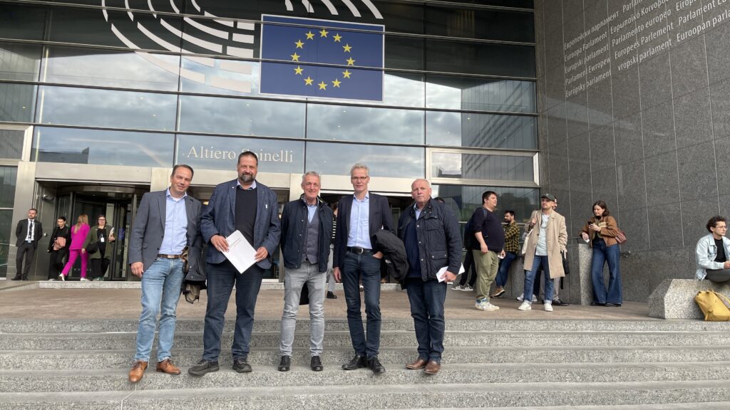 Politische Risiken für die Tierhaltung in Brüssel diskutiert