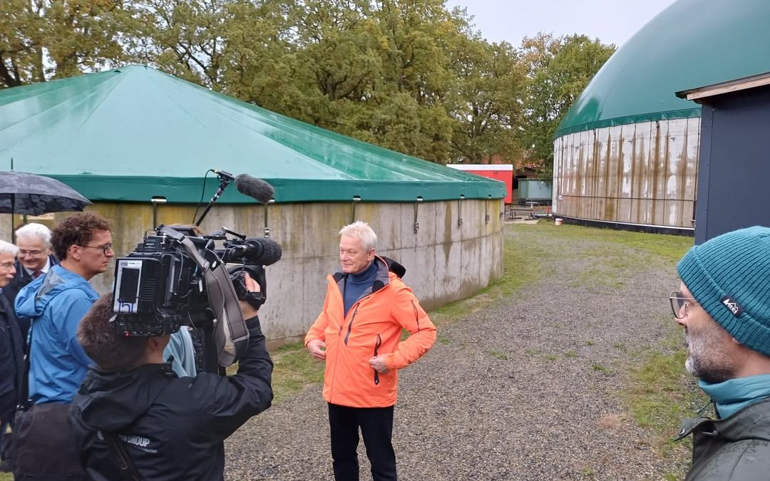 Über den Besuch von Bundeslandwirtschaftsminister&hellip;