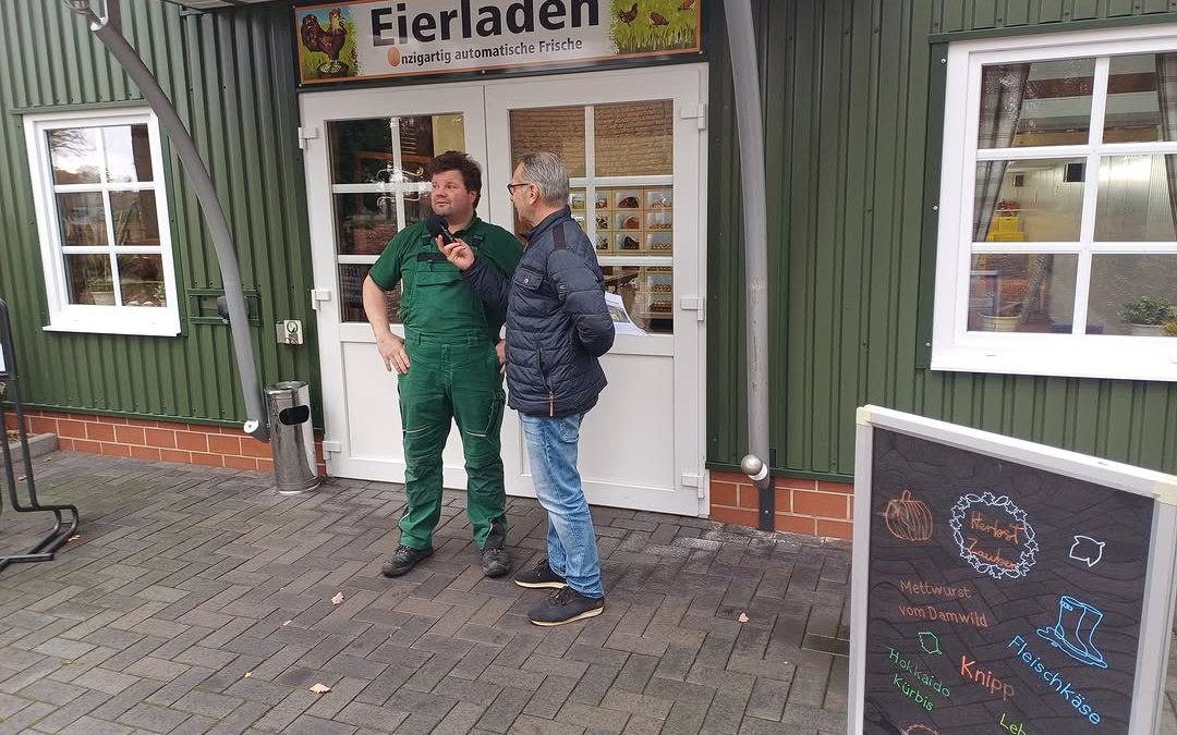 Dauerthema Vogelgrippe – im Podcast der Mediengruppe Kreiszeitung kommen zwei Geflügelhalter zu Wort, Christian Bönsch a…