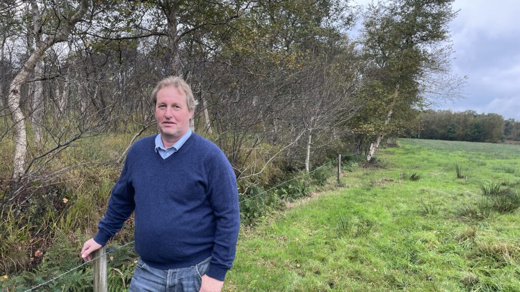 <a href="https://landvolk.net/lpdartikel/landwirte-bereiten-weiden-auf-die-saison-vor/" target="_blank">Landwirte bereiten Weiden auf die Saison vor</a>