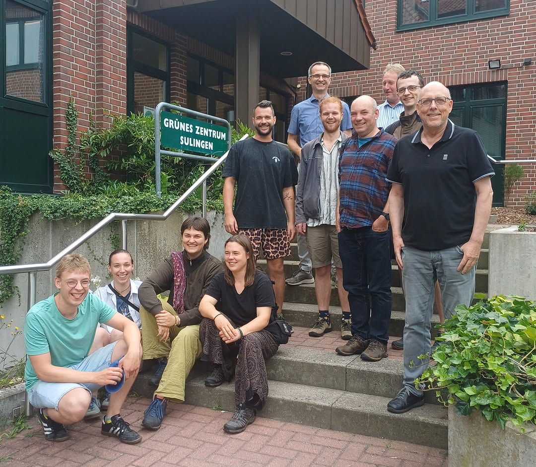 <a href="https://www.instagram.com/p/Da2RMAhjQcI" target="_blank">Moorschutz und Landwirtschaft – gemeinsam statt gegeneinander. Ein Gruppe Studenten der Uni Kassel, Fachbereich Ökologis…</a>