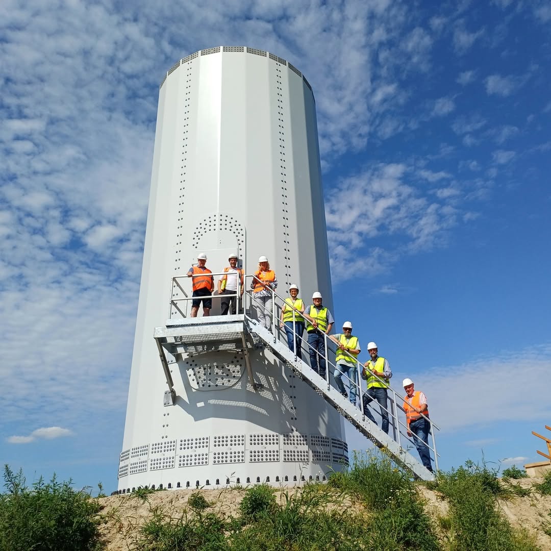 <a href="https://www.instagram.com/p/Da4oSxwDH3y" target="_blank">Im Windpark Barver wird ordentlich gebaut. Die fünf alten Anlagen sind Geschichte, vier neue moderne werden errichtet. E…</a>
